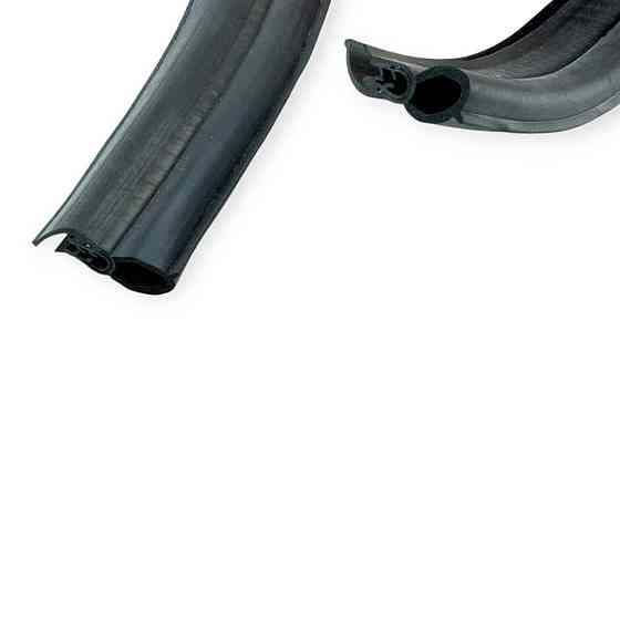 Уплотнитель 2110, 1118 (1500 мм) капота Мукачево