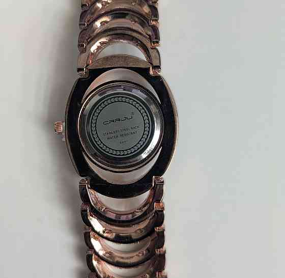 Наручний жіночий годинник CRRJU 2201( товар вживаний) Луцьк