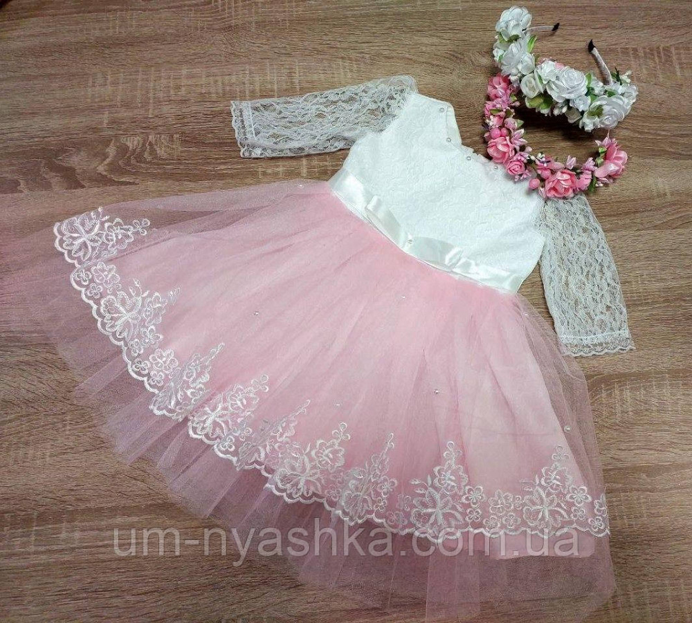 Нарядное пышное платье на годик 