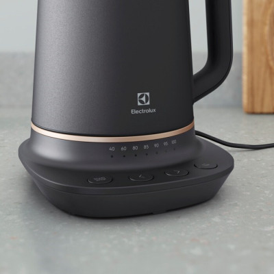 Електрочайник Electrolux E7K1-6BP Вінниця - фото 9