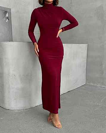 Жіноче класичне привабливе максі плаття креп дайвінг Бордо Одеса