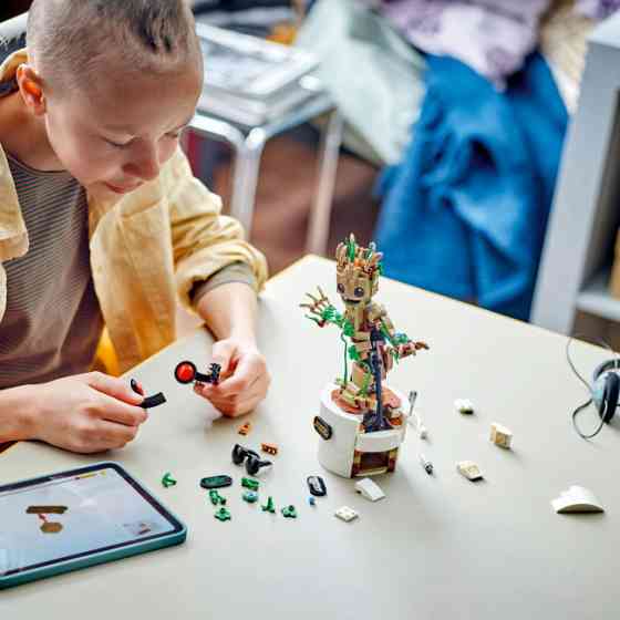 Конструктор Marvel Танцующий Грут (76297), 459 деталей совместимый с lego лего, Запорожье