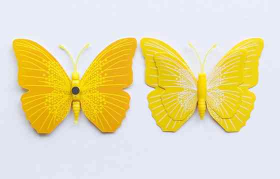 Желтые бабочки на магните с двойными крылышками - в наборе 12шт., пластик, на магните + скотч Киев