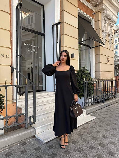 Женское праздничное сдержанное макси платье с разрезом костюмка Черный, 50/52 Одесса - изображение 7