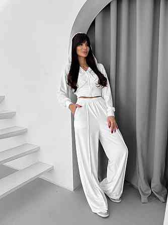 Жіночий прогулянковий костюм-двійка: кофта на блискавці та штани з велюру Білий, 46/48 Одеса