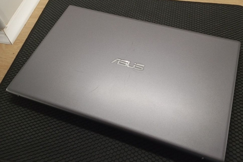 Сучасний Ноутбук ASUS Vivobook 15 F512D у гарному стані. Київ - фото 4