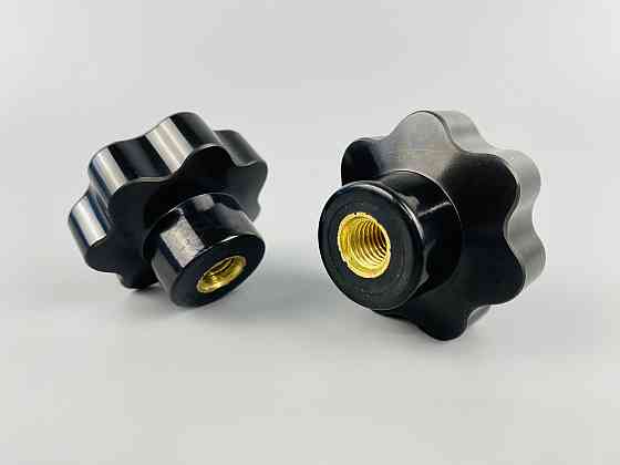 Наконечник важеля універсальний М10, D47 (чорний), латунна втулка різь внутрішня М10 Мукачево