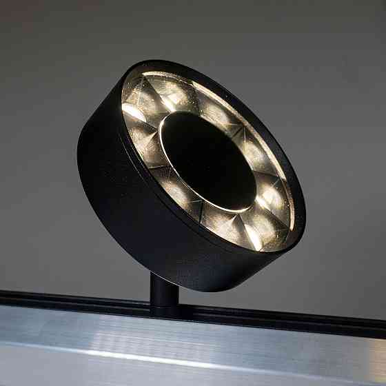 Milight Магнітний світильник grille spotlight чорний 4000К 95*135 mm 9Вт 1080Lm 120° 48V Киев