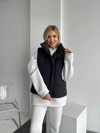 Жіноча тепла жилетка на блискавці без капюшона плащівка на синтепоні Чорний, 46/48 Одеса