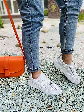 Кроссовки женские натуральная кожа белые размер 37 (арт. 24см) Коломия