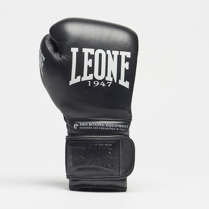 Боксерські рукавиці Leone GN111 THE GREATEST Black 12 унцій (бинти 4 м. в комплекті) Каменское - изображение 4