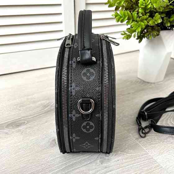 Брендовая женская сумка. Женская сумка маленькая через плечо. Киев