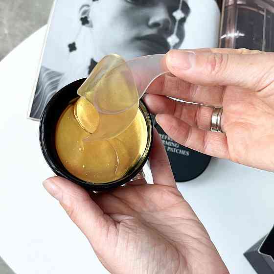 Освежающие укрепляющие патчи с витамином C Hillary Vitamin C Refreshing & Firming Eye Patches, 60 шт Киев