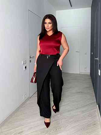 Женские прямые брюки с эффектным асимметричным запахом спереди из костюмной ткани Черный, 54/56 Одесса