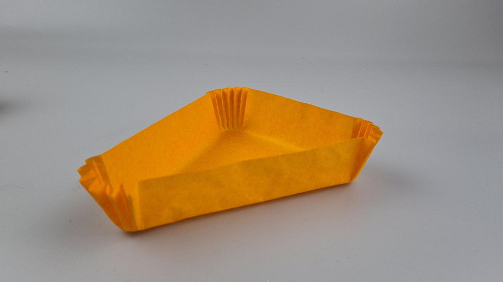 Тартолітка для кексів Тр130 трикутна жовтогаряча H30 (100 шт.) (1 уп.) Харків - фото 1