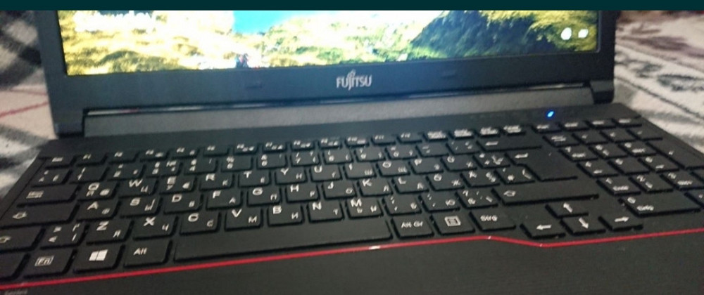 Ноутбук: Fujitsu Core i3 6100U , DDR4. Киев - изображение 2
