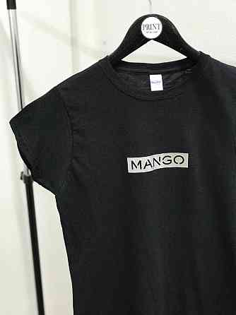 Женская черная футболка - 