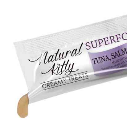 Крем-снеки для котів Natural Kitty Creamy зі смаком тунця, лосося та чорниці 4 шт х 12 г Вінниця