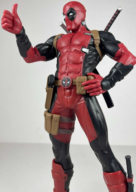 Фигурка Deadpool в стиле комикса от Luminasta - Дэдпул Marvel. Харьков - изображение 3