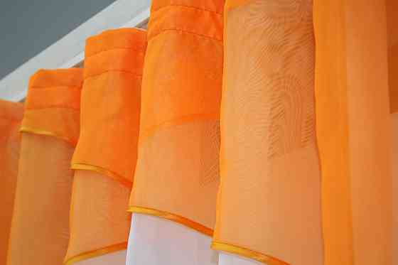 Кухонные шторки VR-Textil № 00к с подвязками белый с оранжевым 280х170 см (59-884) Киев