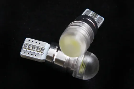 Лампа диодная 12В безцок. T10 COB-02 CAN стекло с радиатором LED (2 шт.) Винница