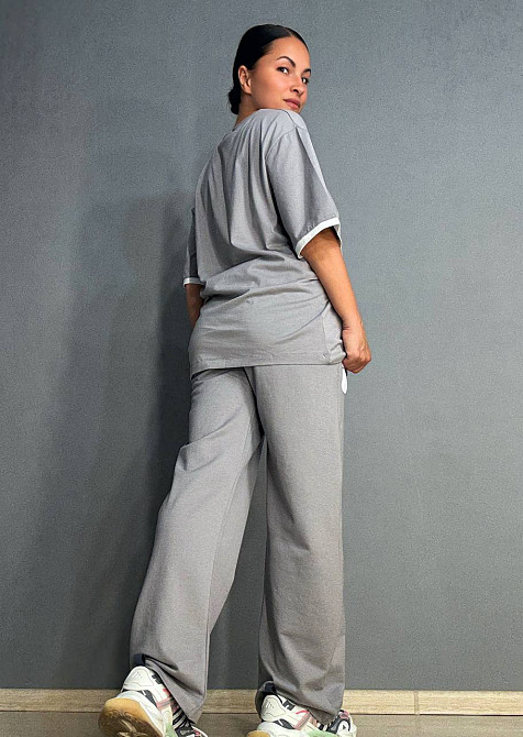 Костюм женский CAPPITONE 101190 оверсайз футболка с нашивкой FG и брюки палаццо на резинке серый, серый, M Киев - изображение 14
