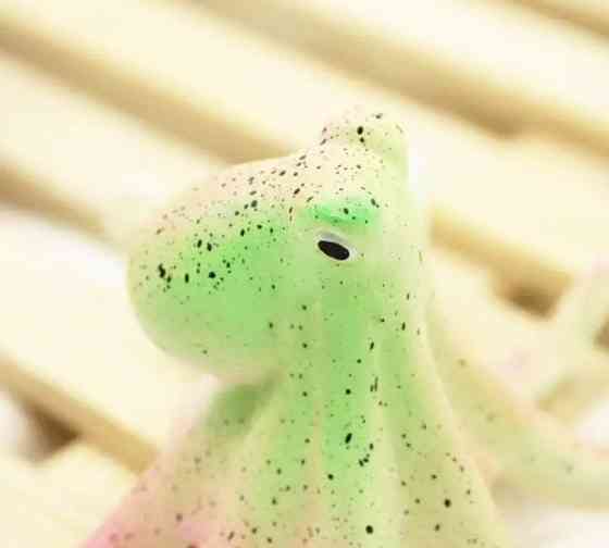 Восьминіг для акваріума салатовий, силіконовий та люмінісцентний (в темноті світяться), декор в акваріум), розмір 10*5 см Київ