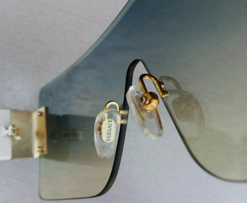 Брендовые солнцезащитные очки маска женские сине бежевый градиент дужк. Киев - изображение 4