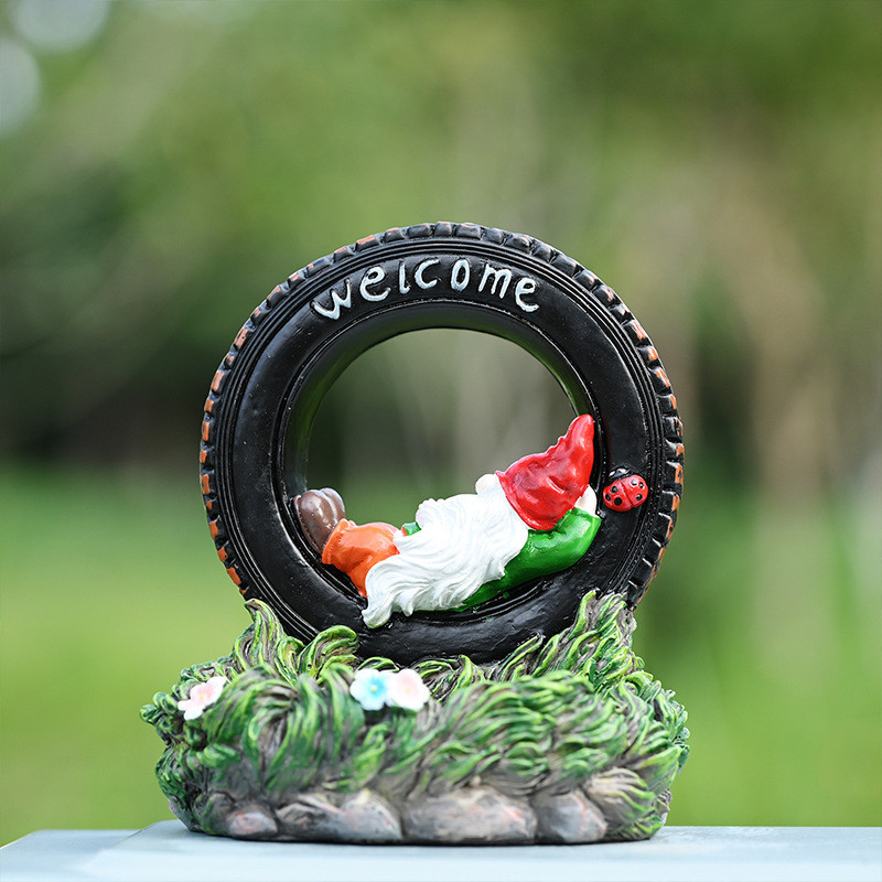 Садова годівниця для птахів Гном у шині 16.5 х 14 см Полістоун. Одеса - фото 2