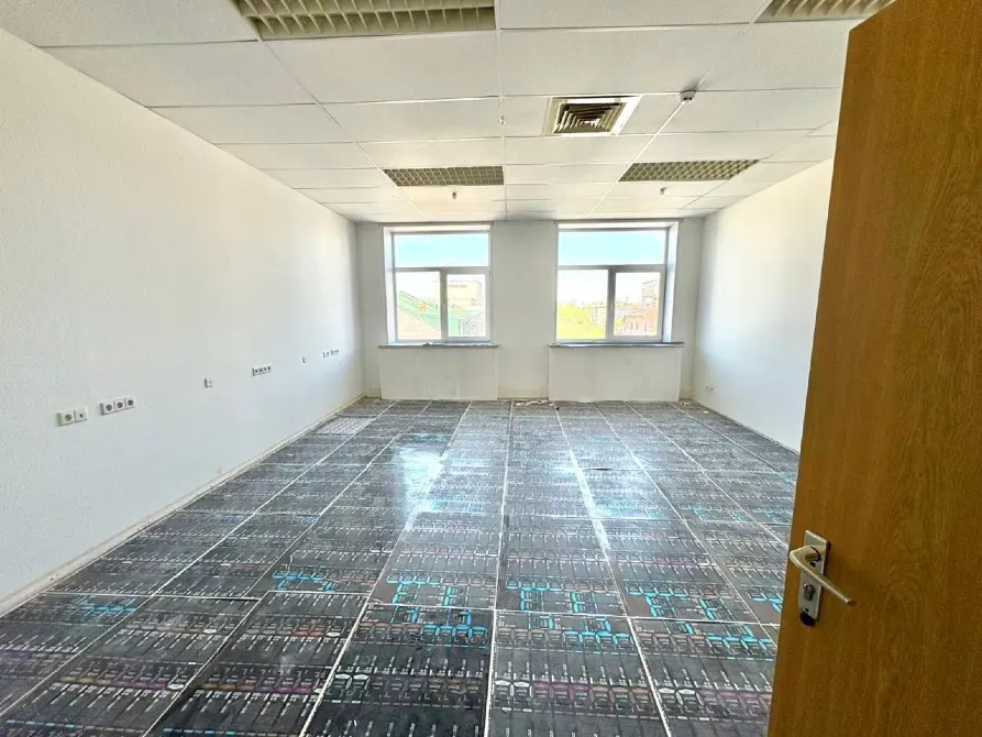 Офис в центре города, 4 и 5 этажи. Собственная терраса, 2 лифта, автономное отопление Газ Днепр - изображение 13