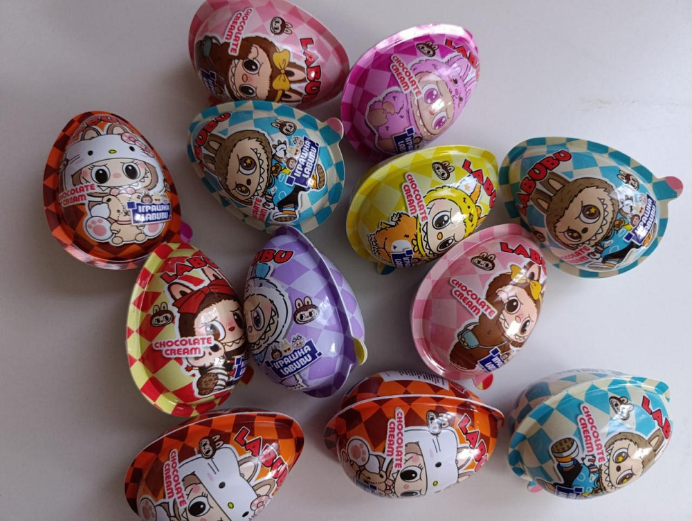 Упаковка яєць із сюрпризом LABUBU 15 г × 12 шт — шоколадні солодощі з іграшкою для дітей Харків - фото 8