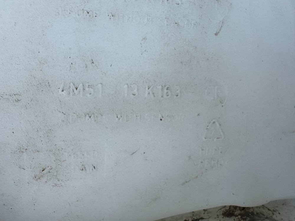 Бачок омивача з моторчиком Ford Focus II 2004-2011 (4M51-13K163-CF) Ковель - фото 3