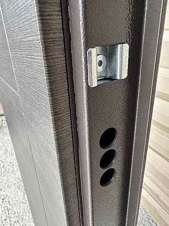 Двери уличные Redfort, модель Аризона, комплектация Стандарт плюс (2 контура) Киев