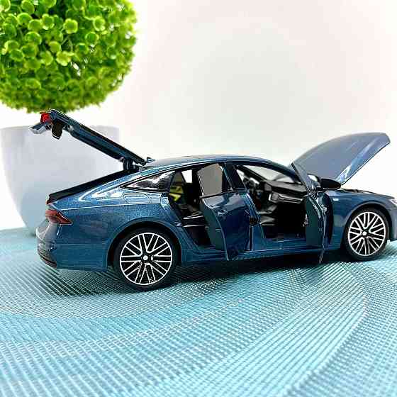 Машинка Audi А7 Авто Експерт металопластик 1:24 звук світло інерція Блакитна (1904-17) Чернігів