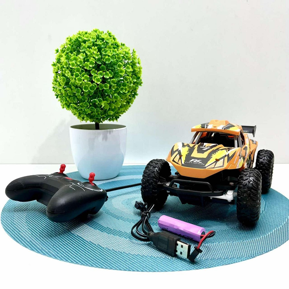 Машинка Баггі на радіокеруванні 24см акумулятор USB-зарядне Помаранчева (0905-3) Чернігів - фото 1