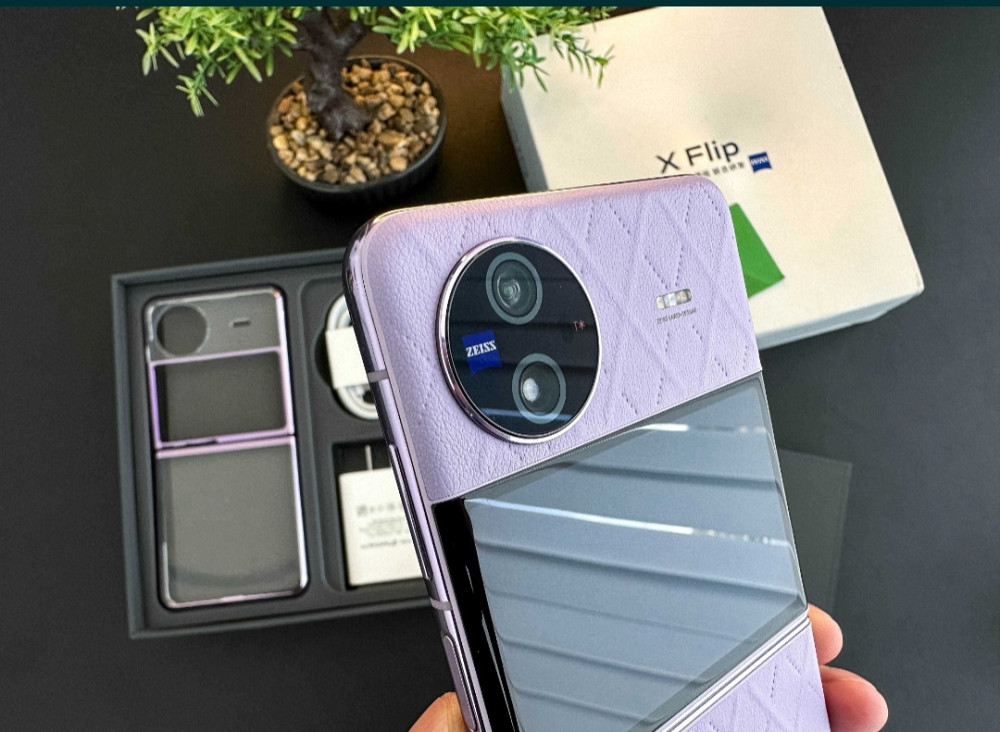NEW Vivo X Flip 12/256Gb.Purple Киев - изображение 3