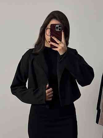 Жіночий базовий укорочений піджак із підкладкою та плічками турецька костюмка 46/48 Одеса