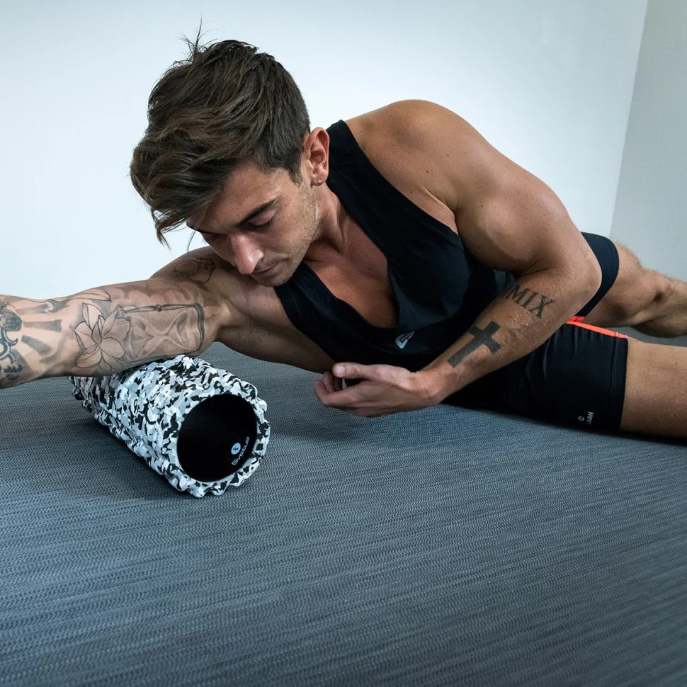 Масажний ролик "Camouflage" Sveltus SLTS-2516 камуфляж, 33 см Вінниця - фото 4