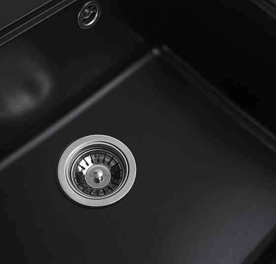 VALESO Комплект VALESO: Мийка VESTA 5852 чорна + Змішувач BG76 + Сифон 1041 Киев