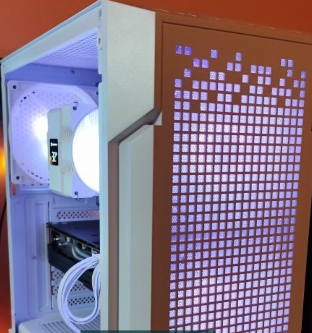 Компьютер Игровой ПК Белый , R5 5600 RX5700XT, 32Gb. 3200 , 512Gb. NVME. Киев - изображение 2