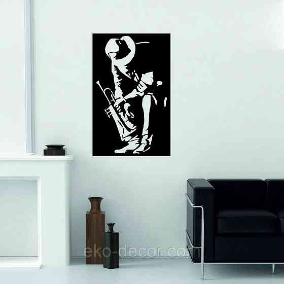 Декоративное настенное Панно «Музыкант», Декор на стену 90*57 см, Черный Киев