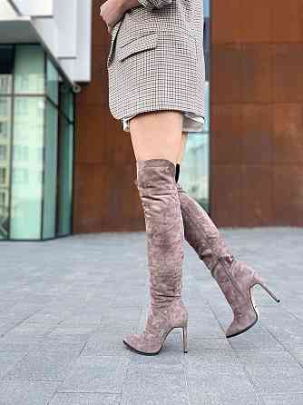 Nivelle Ботфорты женские NIVELLE капучино натуральная замша высота 50см каблук 10.5см обхват го Коломыя