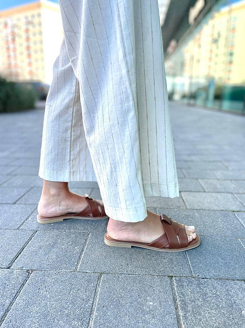 Jasmine Зручні шльопанці жіночі, натуральна шкіра, коричневі на низькому ходу Jasmine 405 р. 35 Коломыя - изображение 5