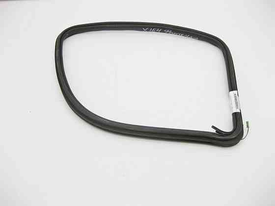 Mercedes-Benz  A1646701339 Ущільнювач лівої кватирки заднього крила GL X164 Одеса