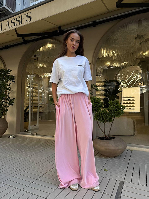 Жіночі базові об'ємні штани в стилі оверсайз турецький велюр Рожевий Одеса - фото 1