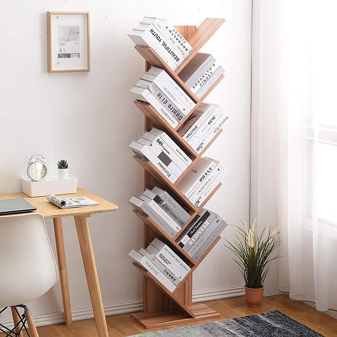 Книжный стеллаж 
