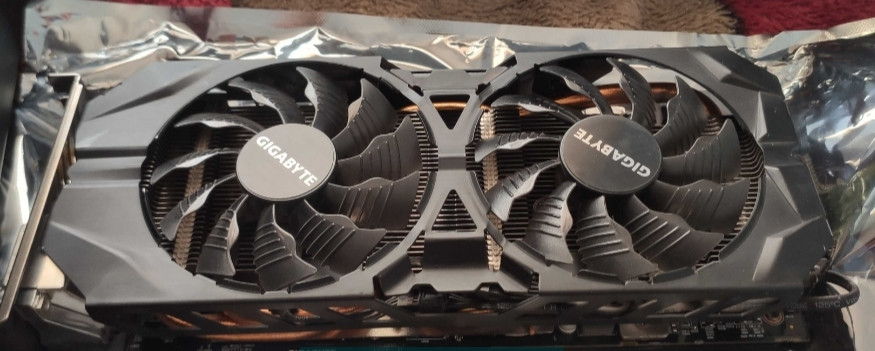 Видеокарта Gigabyte R9 390 8Gb. Киев - изображение 2