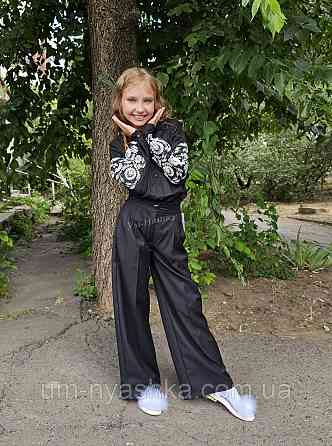 Підліткова чорна сорочка з вишивкою 152-164 Кривий Ріг