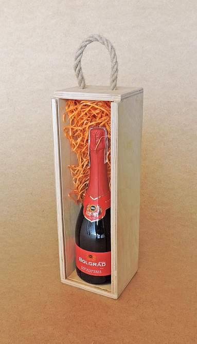 Подарочная коробка 