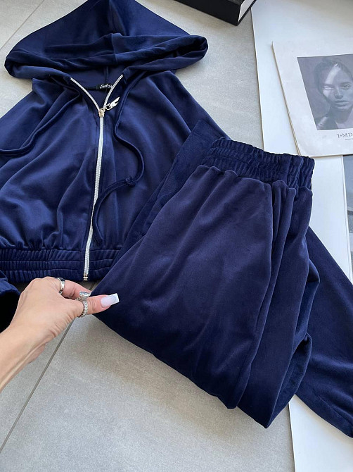 Женский прогулочный оверсайз костюм двойка: кофта и штаны турецкий велюр. Темно-синий Одесса - изображение 7